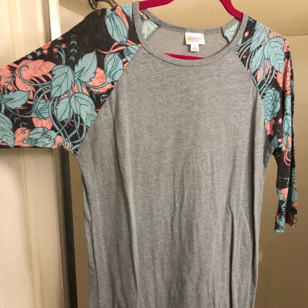 Lularoe pink and aqua Rose Floral Randy
